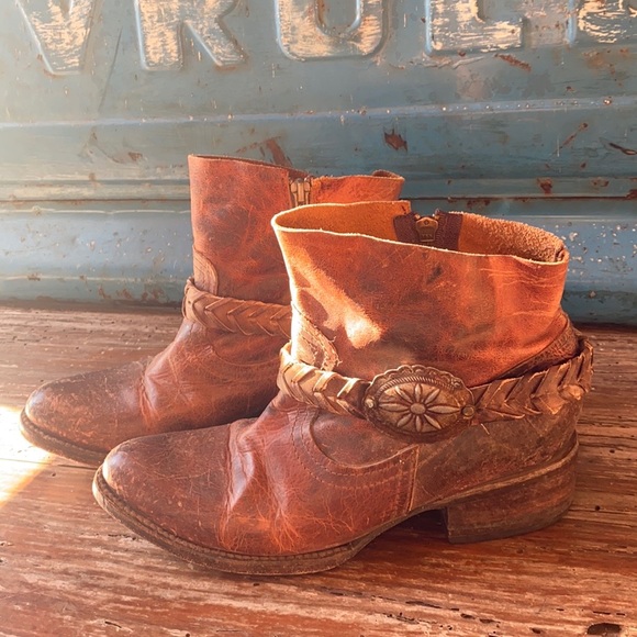 Freebird by Steven Shoes - FREEBIRD BY STEVEN ANKLE BOOTS